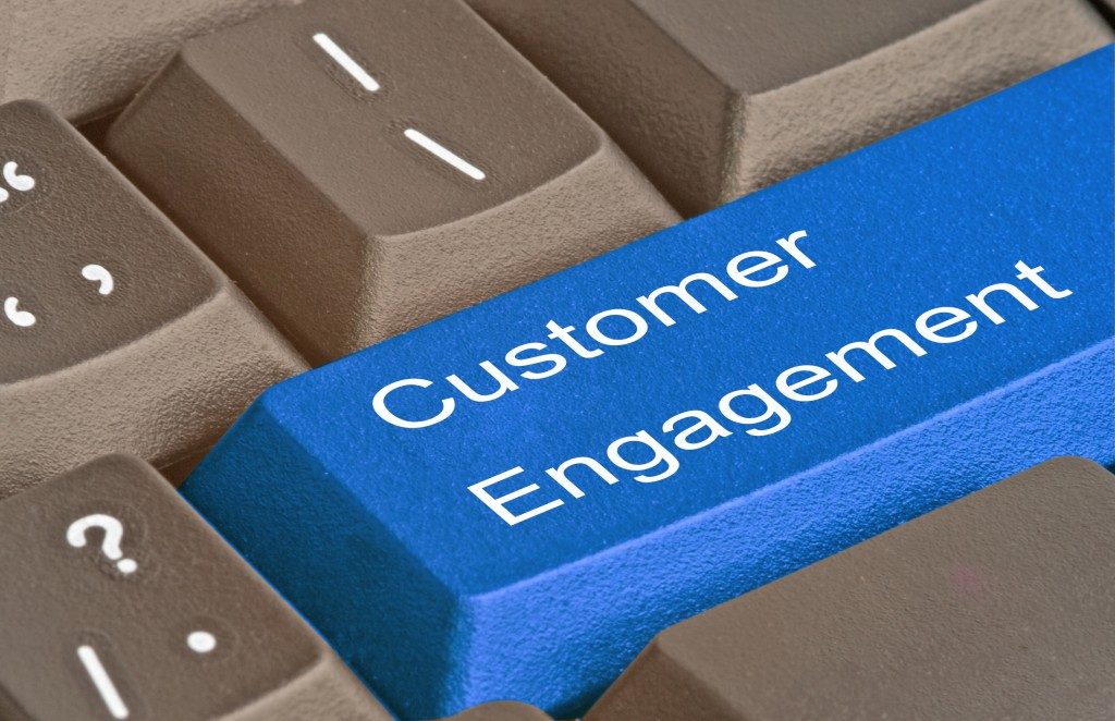 Keyboard with key for customer engagement