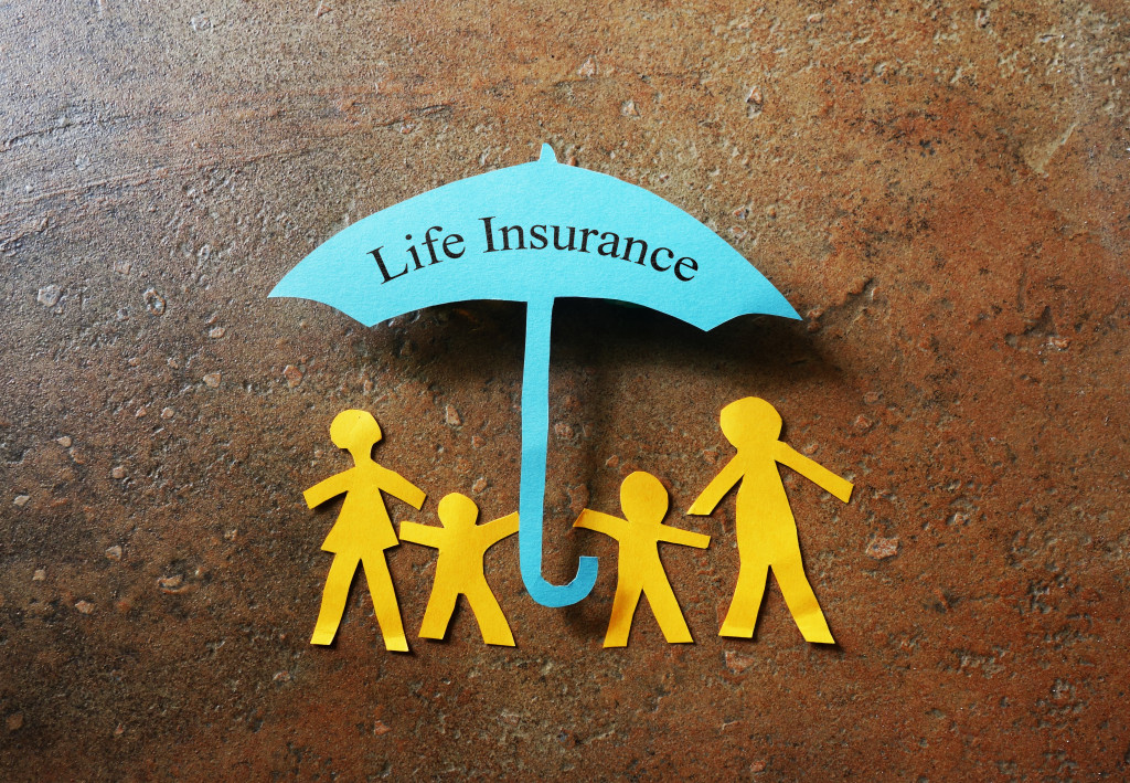 family with life insurance
